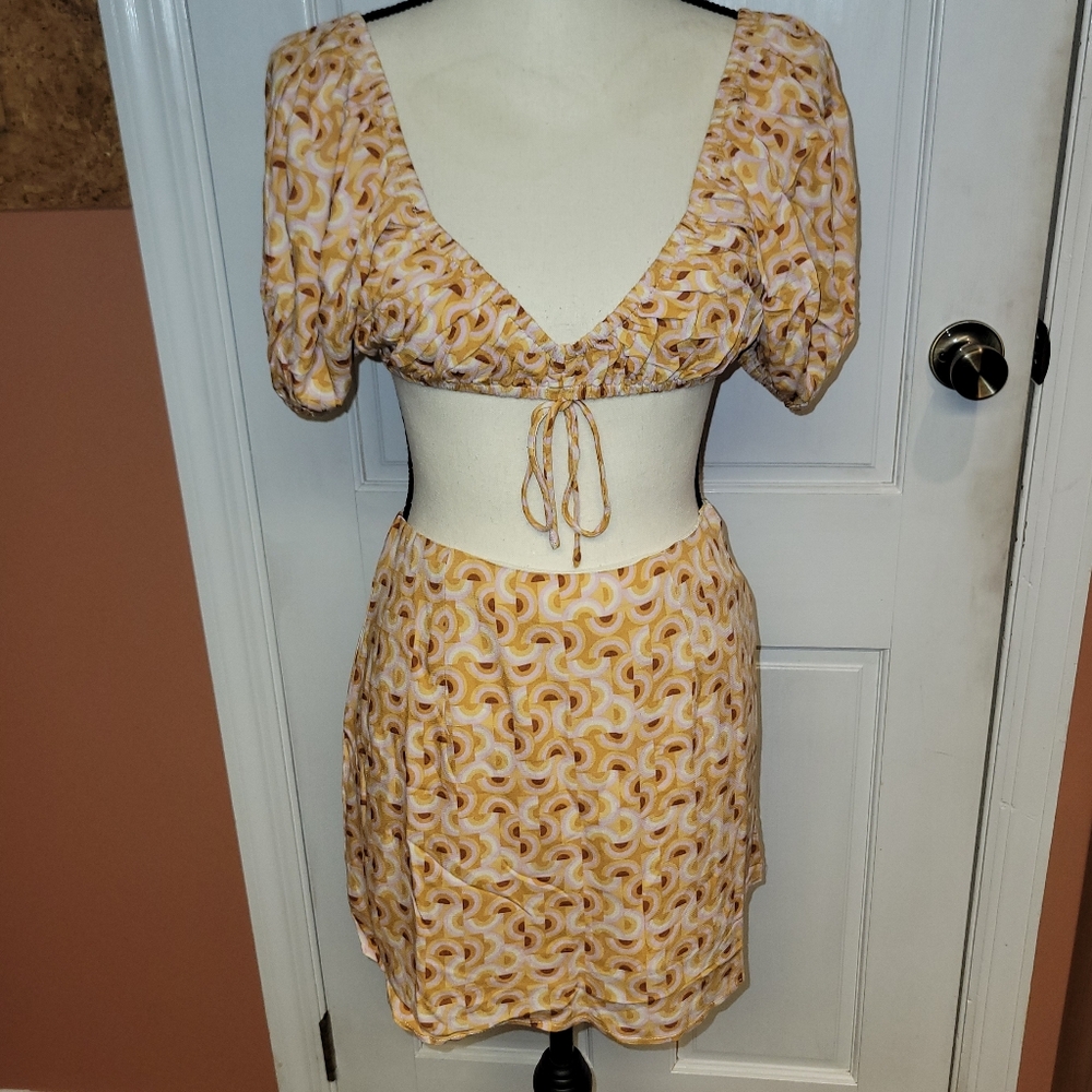 Patterned Women's Skirt Set